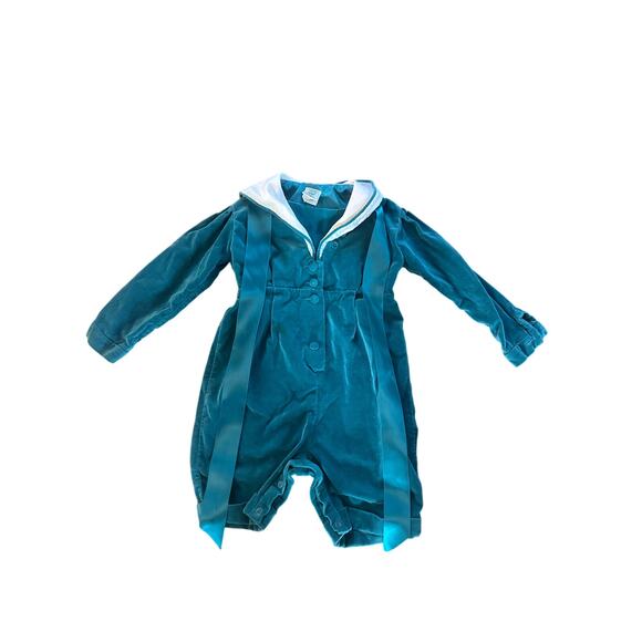 Vintage 1980s 1990s Girls 2-2.5Y Laura Ashley Green Velvet Jumpsuit Collared